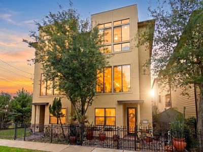 5248 Larkin St Unit F