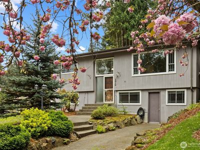 1519 NE 185th Street