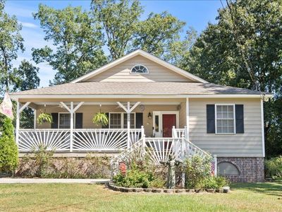 8004 High Ridge Pl.