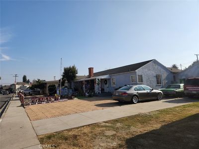3356 Josephine St
