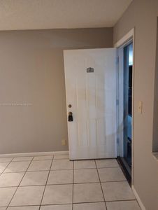 1201 SW 50th Ave APT 211-4