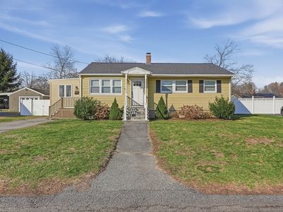 53 Enfield St