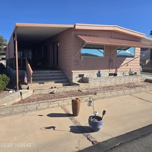 5656 W Flying Circle St