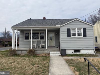105 N Warren St
