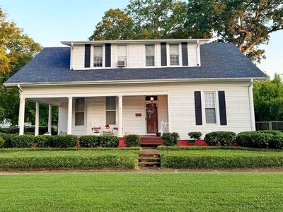 Property at 408 6th St, Tuscumbia, AL
