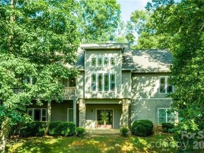 100 Hannah Dr