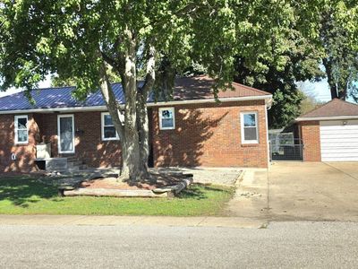 Property at 1602 N Lincoln St, Robinson, IL