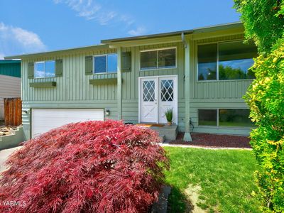 222 S 65th Ave