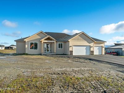 2529 S Sanctuary Dr