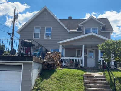 443 Main Street