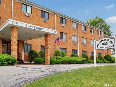 925 Longbrook Avenue #109