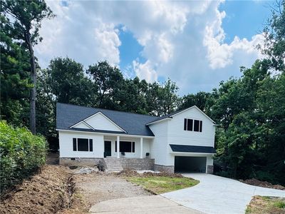 409 W Patricia Ln