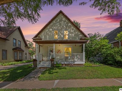 2950 N 52nd St
