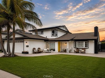 8021 Sunset Cir