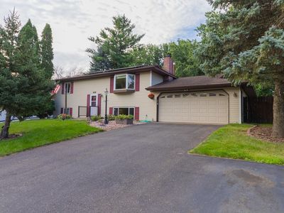 1388 Amaryllis Ln