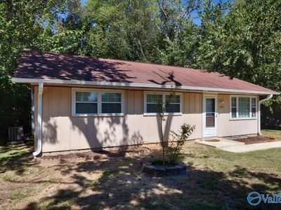 2458 Mount Vernon Rd NW