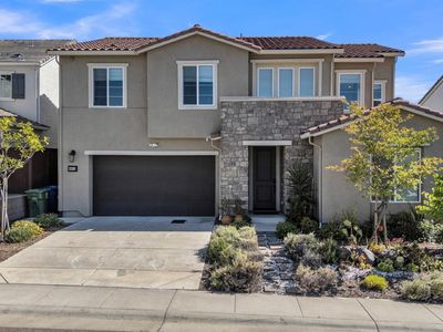 4623 Flagstaff Dr