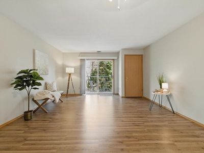 140 West Commerce BOULEVARD UNIT 213