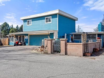 7400 W Quincy Avenue