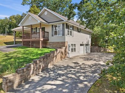 1092 Cottage Stone Ln NE