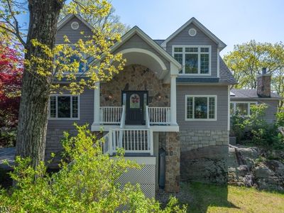 43 Brush Hill Rd