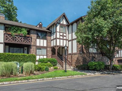 1208 Faulkner Ct