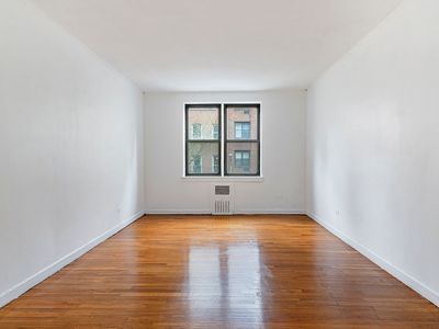 337 E 50th St APT 3A