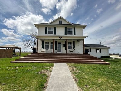 1806 N 8th Ave