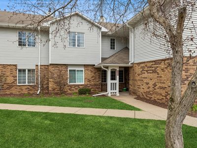 3557 Blue Jay Way APT 202