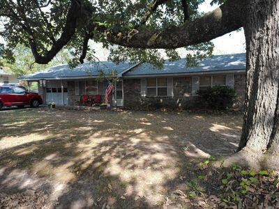 Property at 211 Polk St N, Mena, AR