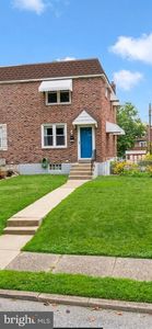 1042 Hopkins Ave