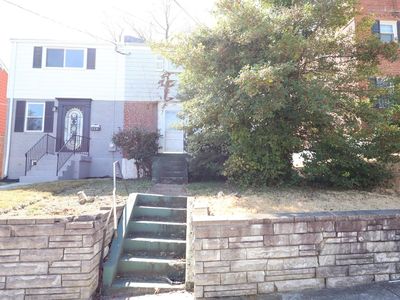 166 Elmira St SW