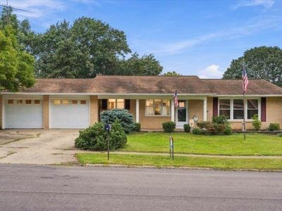 Property at 1113 Beech Dr, Dixon, IL