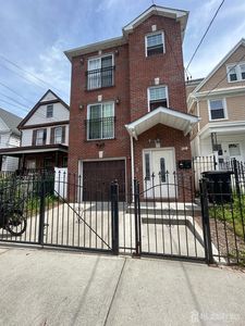 360 Sanford Ave