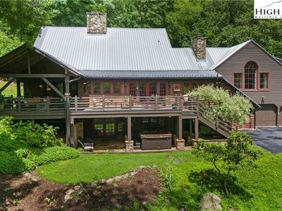 527 Red Tailed Hawk Road