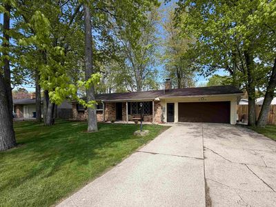 1072 Birch Rd
