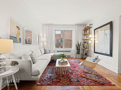 140 8th Ave APT 5H