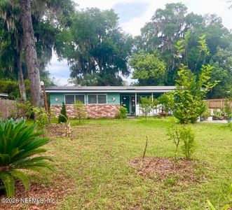 804 N CYPRESS Avenue