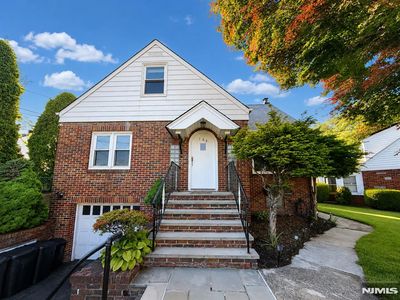 165 Oak Grove Ave