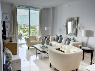 3180 SW 22nd St #Penthouse 203