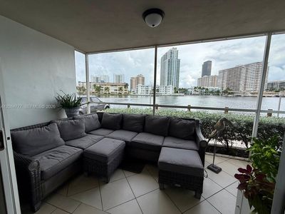 121 Golden Isles Dr Ph 1