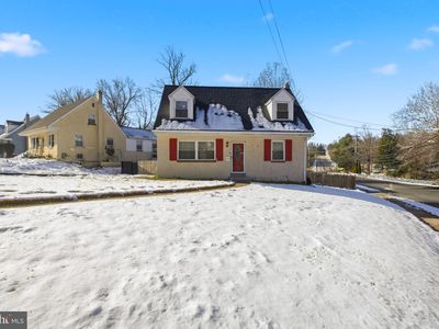 Property at 1365 Valley Rd, Woodlyn, PA