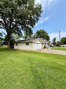 206 S Conger St