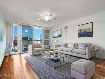 1315 Kalakaua Ave APT 1206