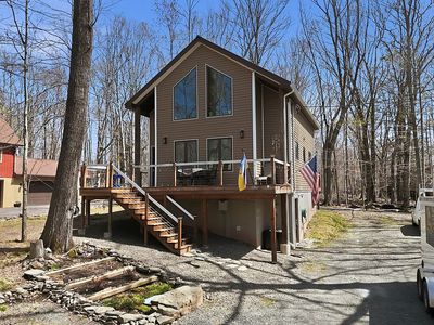 1053 Boathouse Rd