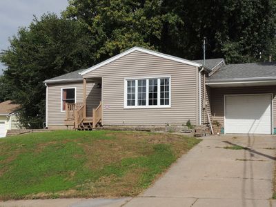 1825 Scenic View Dr