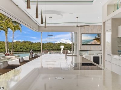 103 Montrose Dr