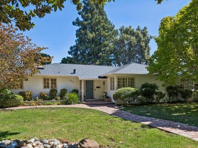 563 Jefferson Dr