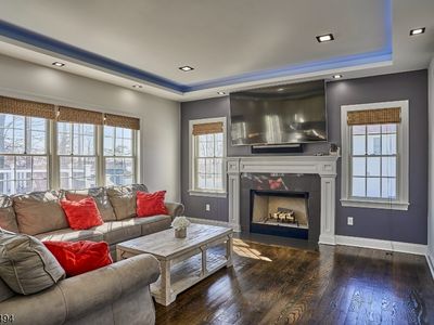 62 Colonial Woods Dr