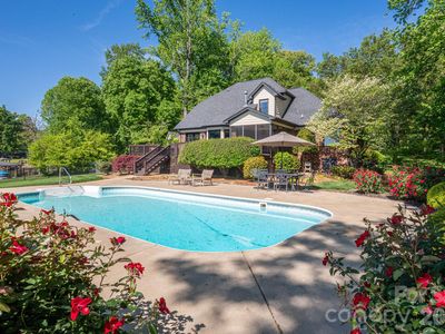226 Bay Shore Dr